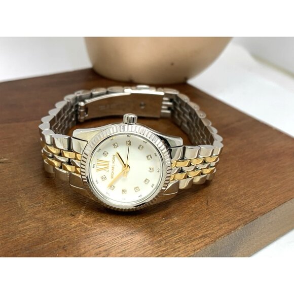 Michael Kors Women's Watch MK4740 Lexington Quartz White Dial 2-Tone Gemmed 26mm - Picture 8 of 14